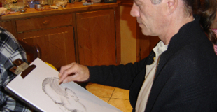 Caricaturiste issu de la bande dessinée